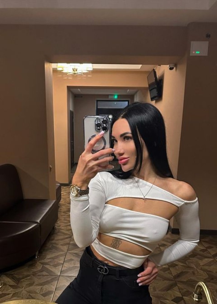 Индивидуалка Аделина фото № 2 в городе Суровикино