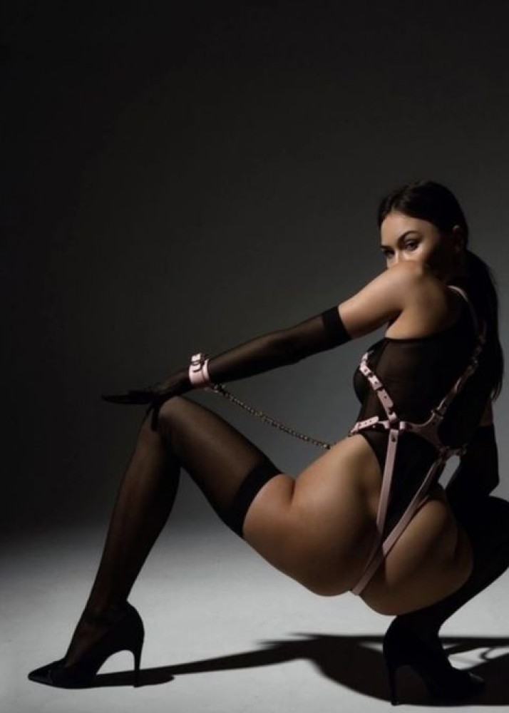 Индивидуалка Ангелина фото № 2 в городе Суровикино