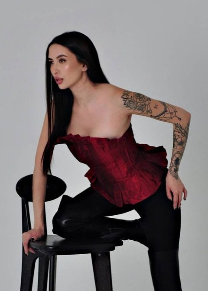 Индивидуалка Вика главное фото в городе Суровикино 